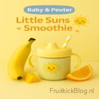 Frisse Little Sunshine Smoothie met banaan en zonnig geel fruit zoals mango of perzik, geschikt voor peuters