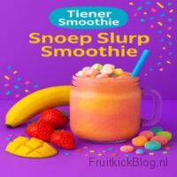 Snoep Slurp Smoothie in een glas met fruit en snoep