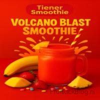 Volcano Blast Smoothie in een glas en en fruit er om heen