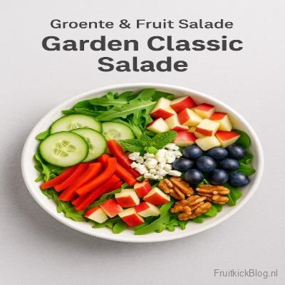 Garden Classic salade met verse groenten en fruit – klassieke groente fruitsalade.